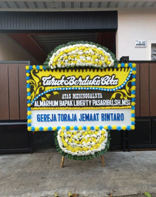 Papan Bunga Duka di Kelayang
