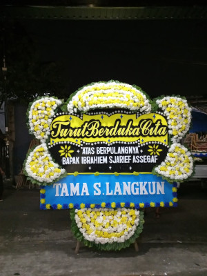 Papan Bunga Duka di Kelayang